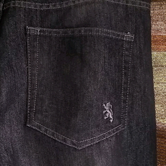 Lions Crest by English laundry jeans. - Picture 5 of 6